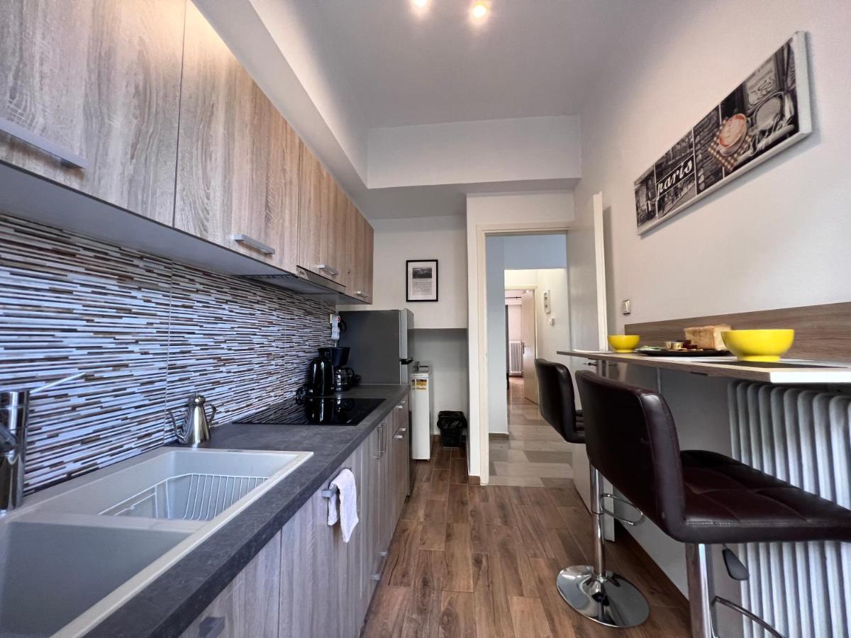 Modern & Cozy 51Sqm Apt In Thisseio Афины Экстерьер фото