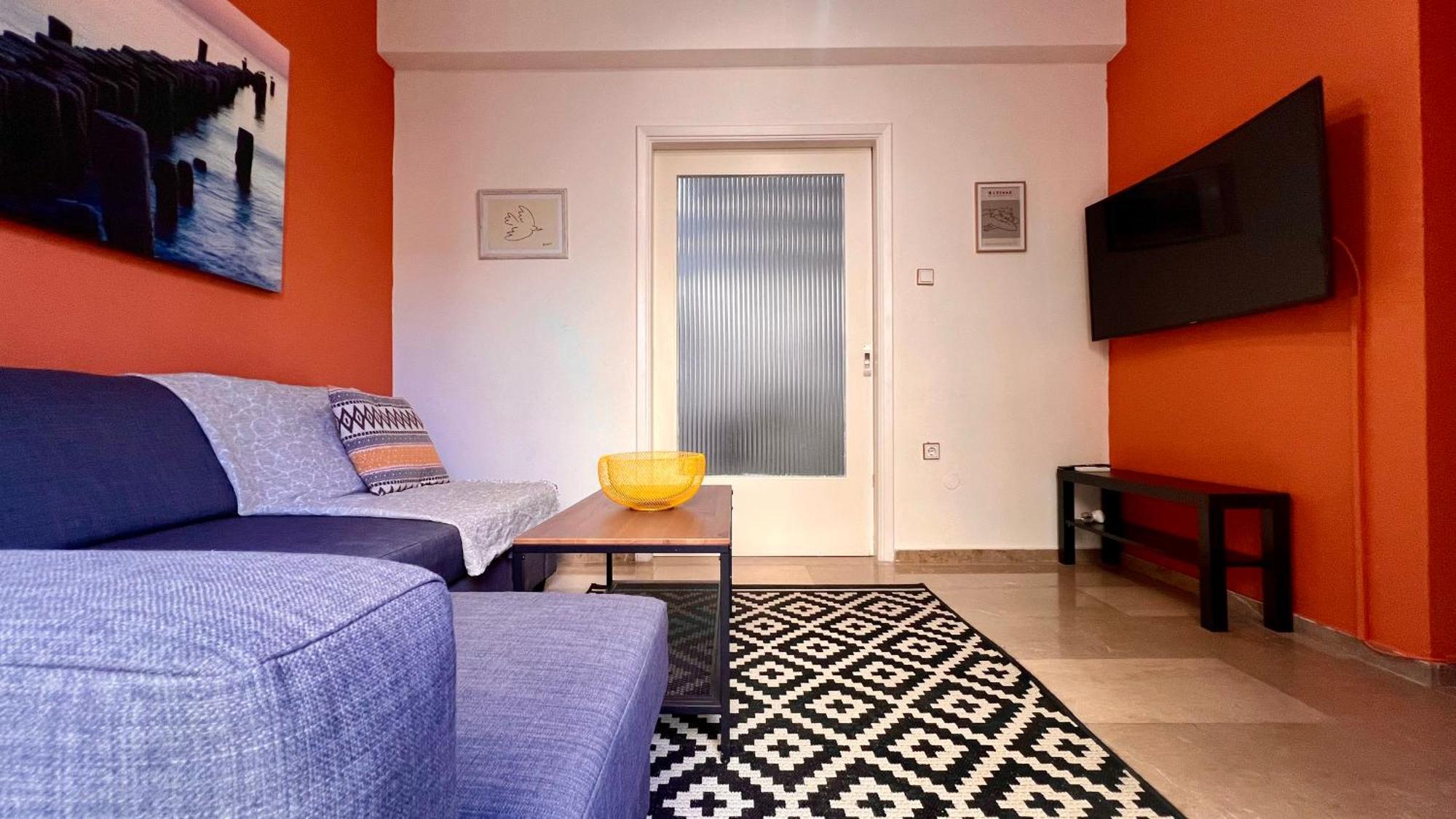 Modern & Cozy 51Sqm Apt In Thisseio Афины Экстерьер фото